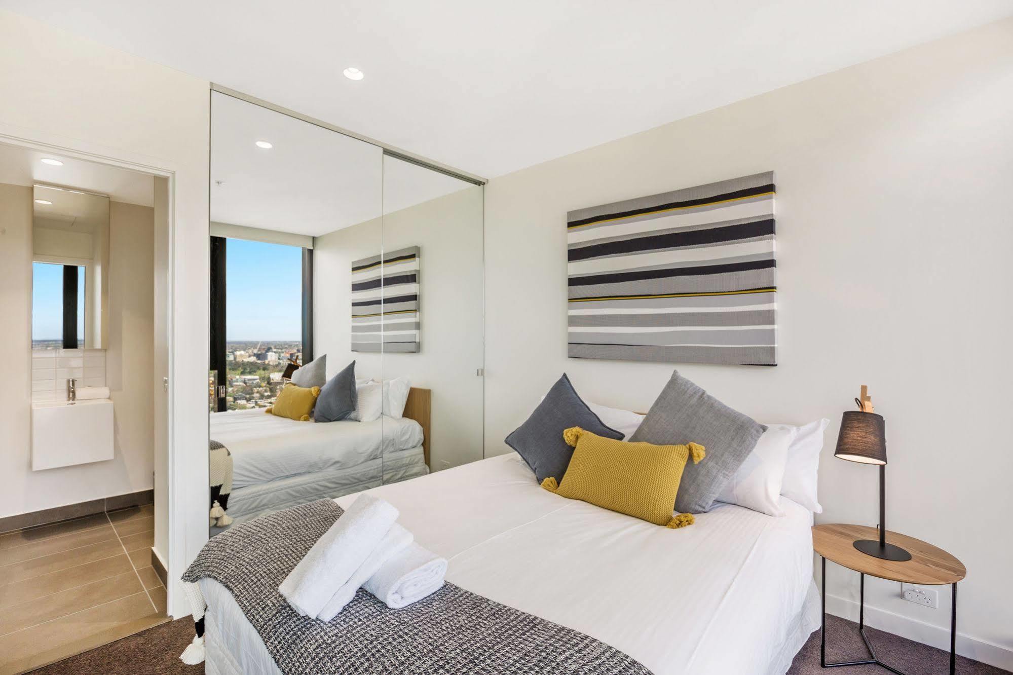 Serviced Apartments Melbourne - Platinum 멜번 외부 사진